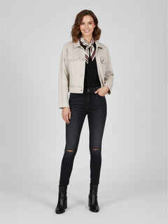 BubiniSegreti Damenjacke von Roberta Biagi in Beige mit Lochstickerei und passendem Halstuch