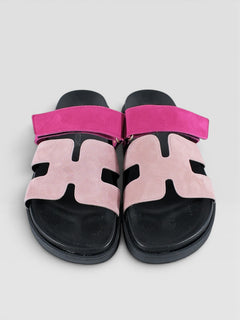 BubiniSegreti Damen-Pantoletten aus Veloursleder in Pink und Pastellrosa mit schwarzer Plateausohle und Klettverschluss